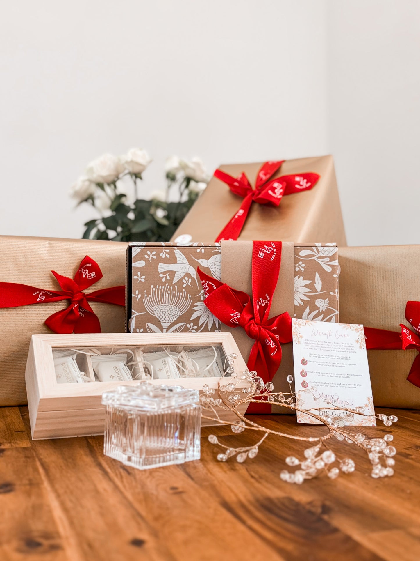 CHRISTMAS GIFT BOX