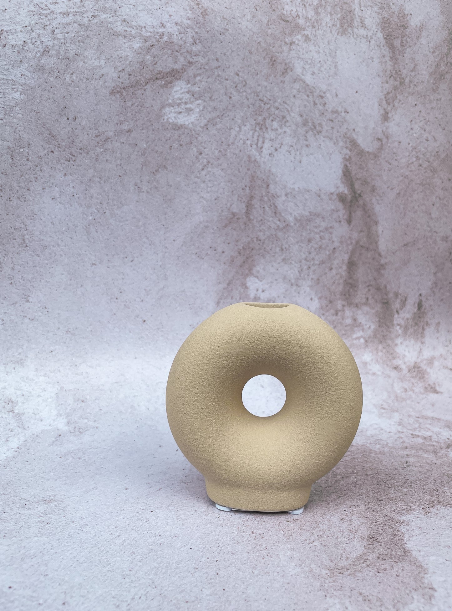 KARISSA CANDLE HOLDER