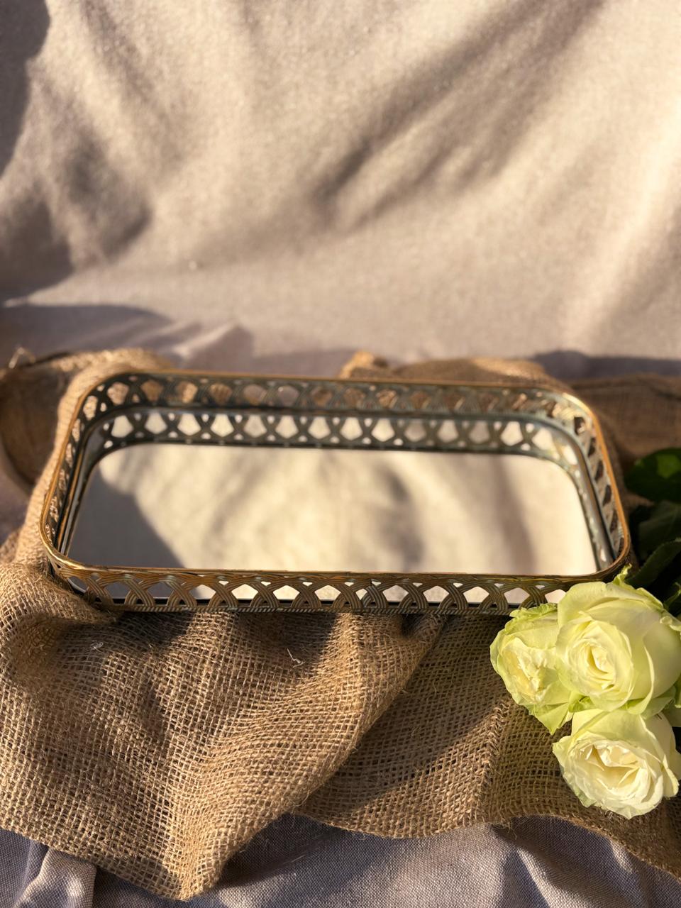 THE SHIREEN MIRROR TRAY