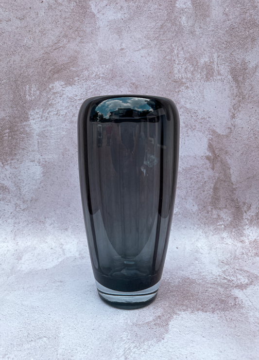 NOLENE VASE