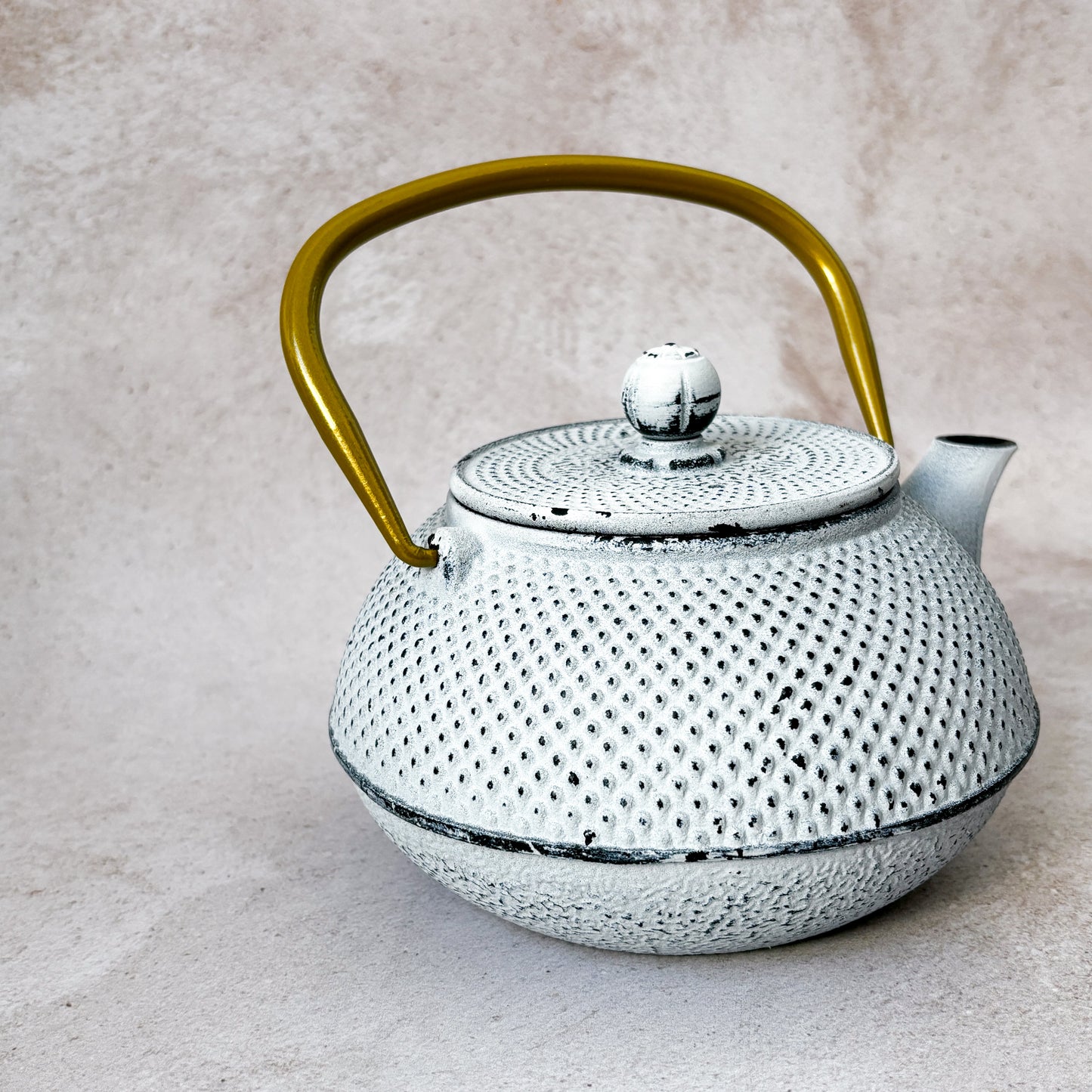 REENA TEA POT