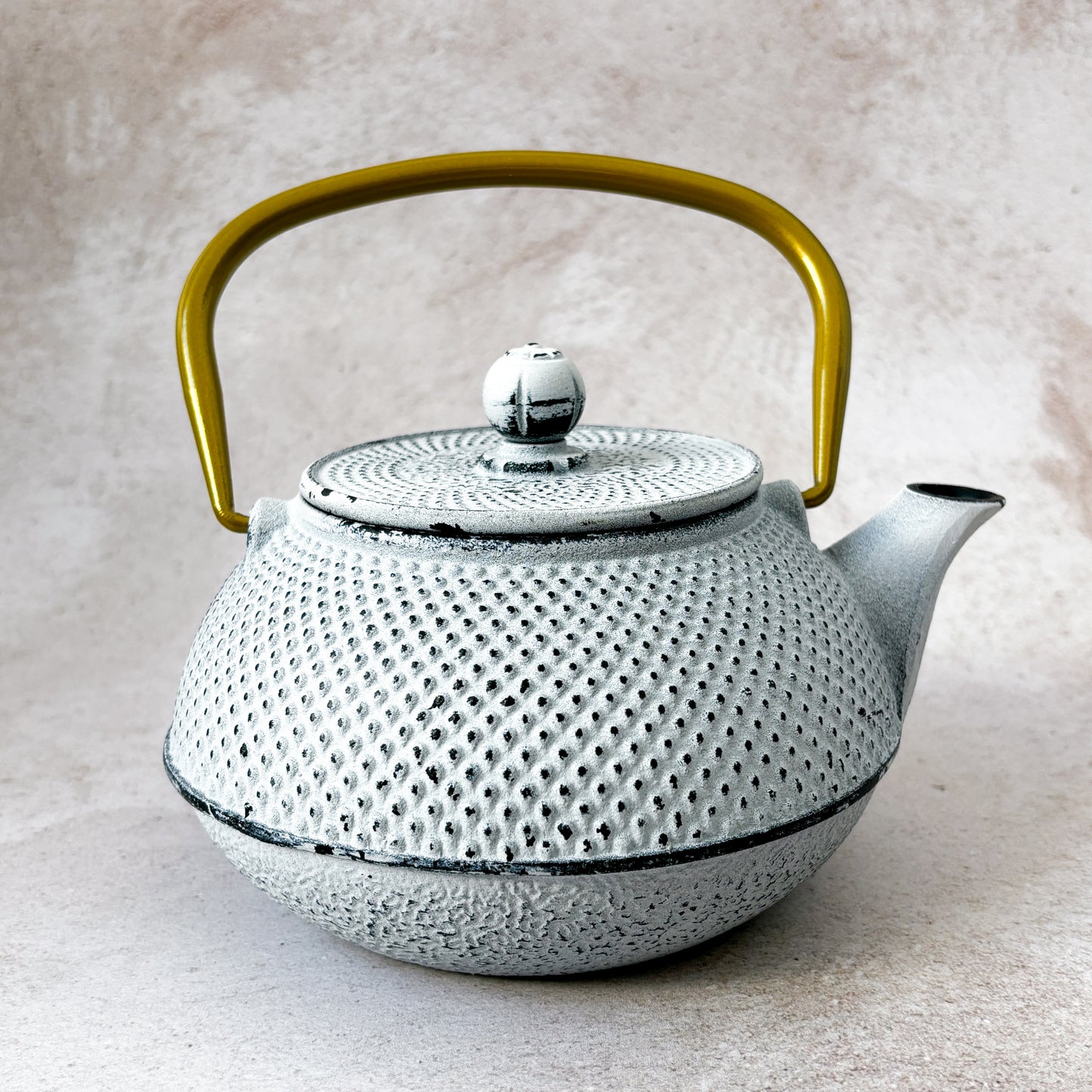 REENA TEA POT