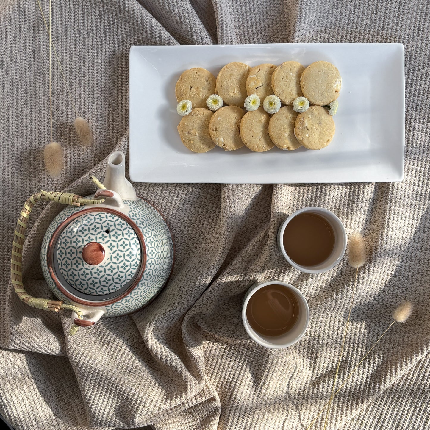 AMY CERAMIC TEA SET